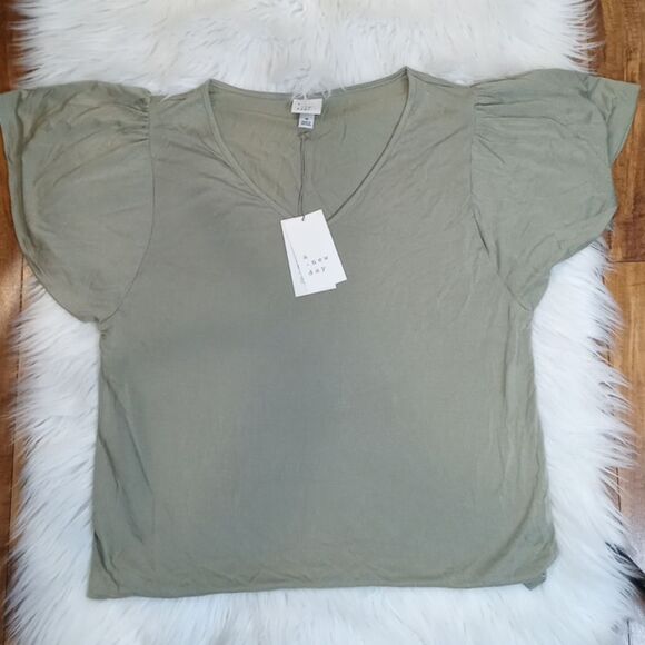 A new day shirt - Picture 2 of 2